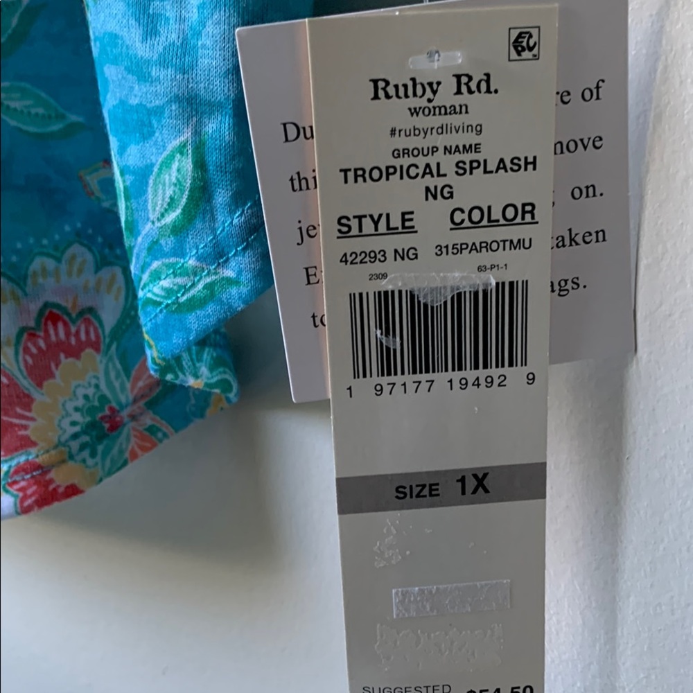 Ruby Rd. Women's Floral Top - Green and Red - Picture 5 of 5